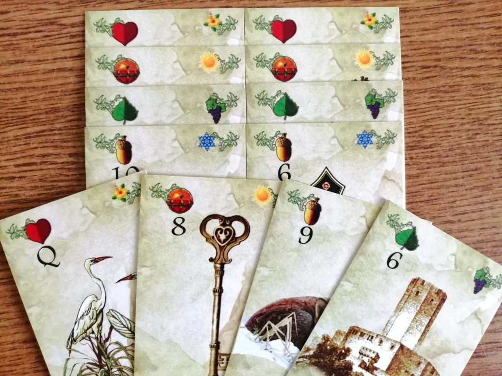 Las estaciones del Roots of Lenormand